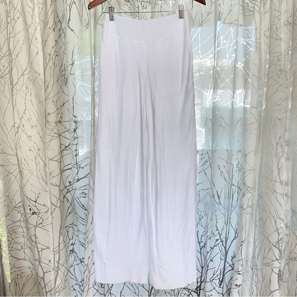 LUNYA WHITE COOL HIGH RISE PANTS - Picture 4 of 13